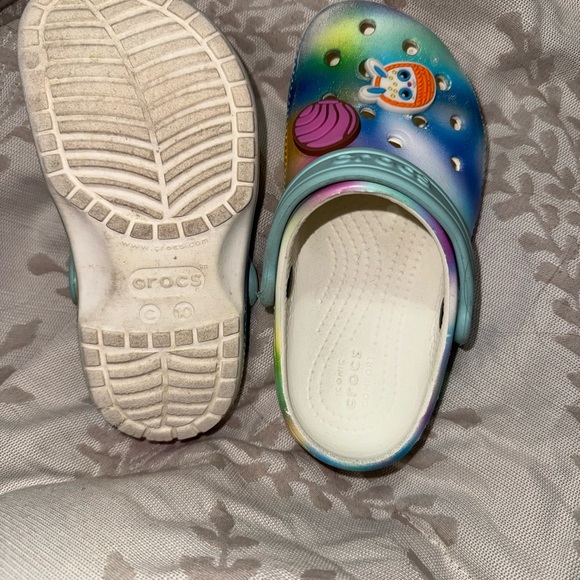 Colorful Kids Crocs Clogs - Picture 4 of 4